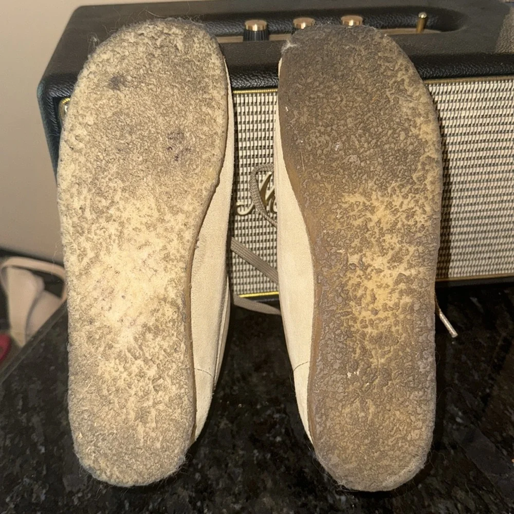Clark Shoes Womens Size 6M Original Wallabee 35395 Sand Suede Boot worn ONCE!! - Picture 7 of 7